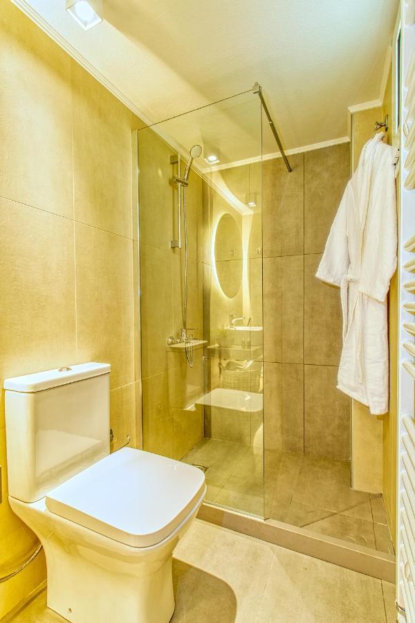Luxury Penthouse Apartment Near The City Center Heraklion  Bagian luar foto